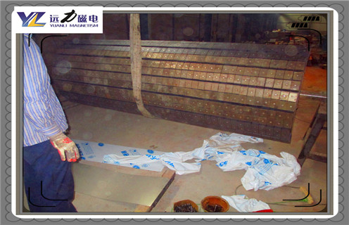 河沙磁選機(jī),遠(yuǎn)力生產(chǎn)的新型磁選設(shè)備——河沙磁選機(jī)設(shè)備安裝與維護(hù)細(xì)則要點(diǎn)_沙子分選機(jī)_鐵礦石遠(yuǎn)力生產(chǎn)的新型磁選設(shè)備——河沙磁選機(jī)設(shè)備干選過程中磁源強(qiáng)大而穩(wěn)定_價(jià)格 河沙磁選機(jī),遠(yuǎn)力生產(chǎn)的新型磁選設(shè)備——河沙磁選機(jī)設(shè)備安裝與維護(hù)細(xì)則要點(diǎn)_沙子分選機(jī)_鐵礦石遠(yuǎn)力生產(chǎn)的新型磁選設(shè)備——河沙磁選機(jī)設(shè)備干選過程中磁源強(qiáng)大而穩(wěn)定_價(jià)格