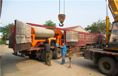 鐵礦石磁選機(jī)，在未來市場鐵礦石磁選機(jī)將會努力成長_鐵礦選礦在未來市場鐵礦石磁選機(jī)將會努力成長磁場一般為多少_磁塊如何排列