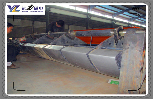 干式磁選機，礦山行業(yè)發(fā)展需要干式磁選機_礦山行業(yè)發(fā)展需要干式磁選機發(fā)展工作視頻皮帶及結(jié)構(gòu)價格