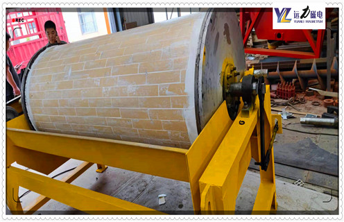 河砂磁選機,環(huán)保高效的河砂磁選機多少錢,一小時可產(chǎn)300噸_小型河沙磁選機_環(huán)保高效的河砂磁選機多少錢,一小時可產(chǎn)300噸價格 河砂磁選機,環(huán)保高效的河砂磁選機多少錢,一小時可產(chǎn)300噸_小型河沙磁選機_環(huán)保高效的河砂磁選機多少錢,一小時可產(chǎn)300噸價格