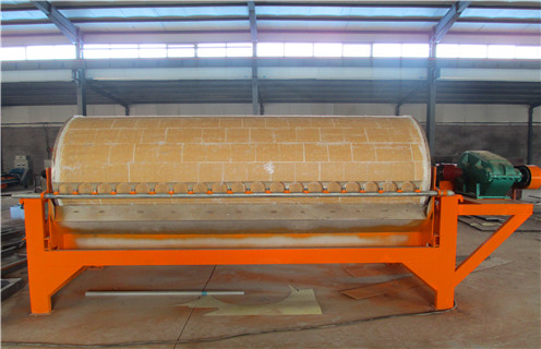 高壓輥磨機(jī)，單傳動(dòng)高壓輥磨機(jī)讓破碎工作如此簡(jiǎn)單，單傳動(dòng)高壓輥磨機(jī)讓破碎工作如此簡(jiǎn)單，磁場(chǎng)一般為多少_磁塊如何排列
