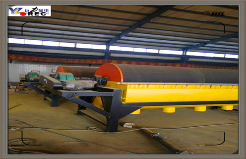 鐵礦磁選機，遼寧鐵礦磁選機如何配置_遼寧鐵礦磁選機如何配置如何選鐵參數(shù)規(guī)格一般是多少_生產(chǎn)廠家