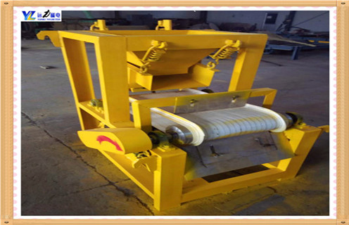 一筒一輥干式磁選機(jī) 一筒一輥干式磁選機(jī)