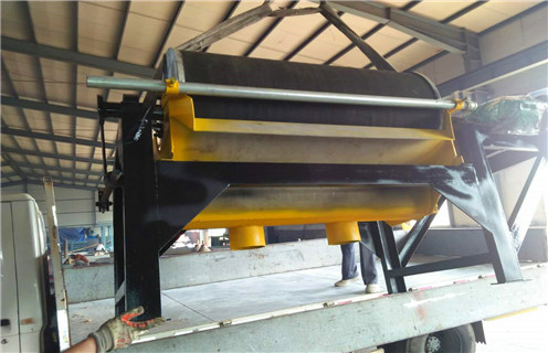 廣州干式石英砂磁選機(jī) 廣州干式石英砂磁選機(jī)